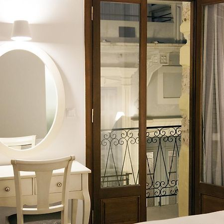 Shalom Luxury Rooms Kondilaki Chania  Phòng bức ảnh