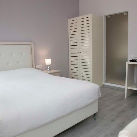 Shalom Luxury Rooms Kondilaki Chania  Ngoại thất bức ảnh